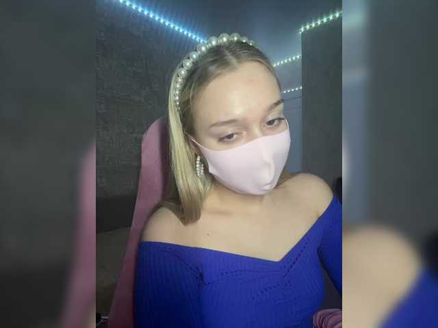 KiraBlin's BongaCams show and profile