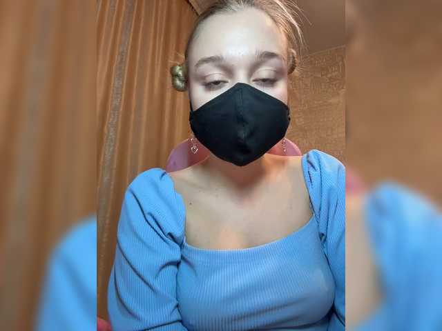 KiraBlin – webcam model profile photo