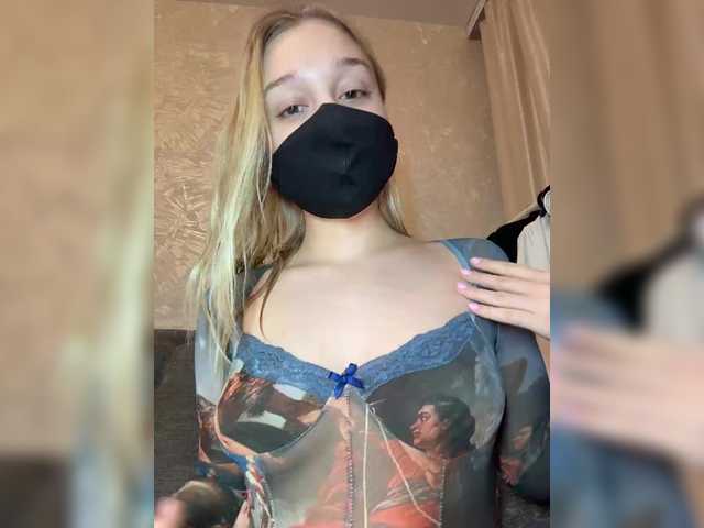 KiraBlin's BongaCams show and profile