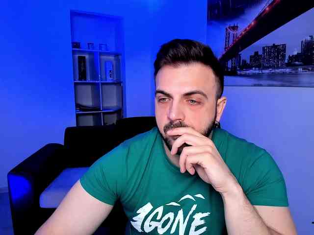 JaceThorne Live Webcam on BongaCams