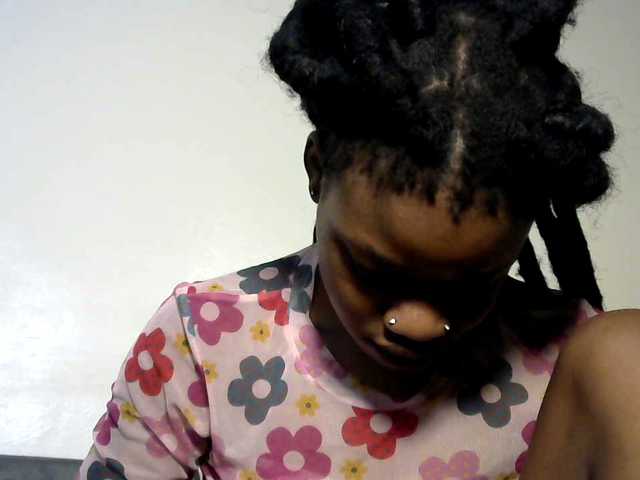 Browny-snacky's BongaCams show and profile