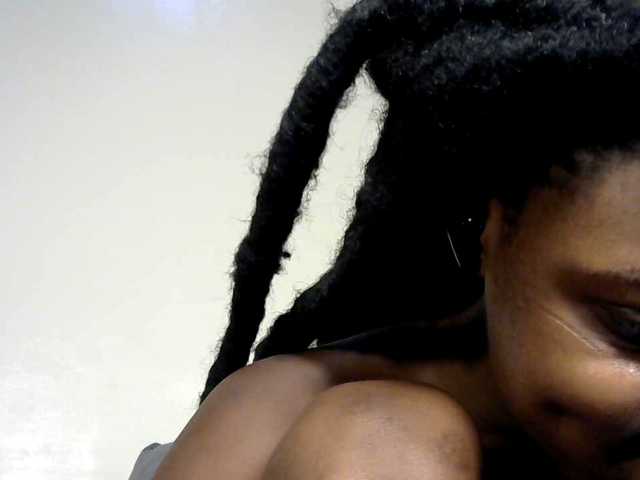 Browny-snacky's BongaCams show and profile