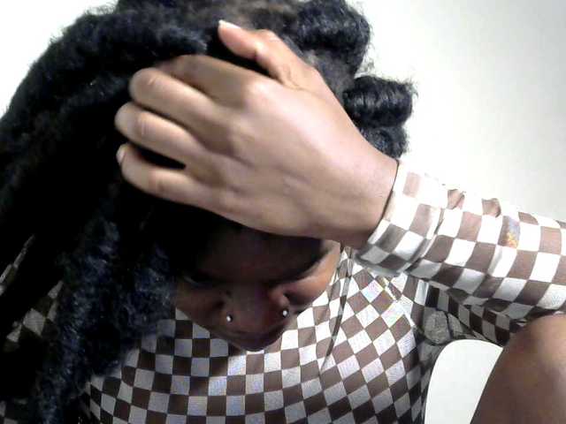 Browny-snacky's BongaCams show and profile