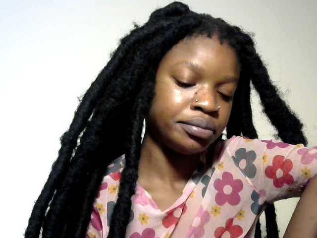 Browny-snacky's BongaCams show and profile