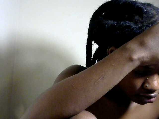 Browny-snacky's BongaCams show and profile