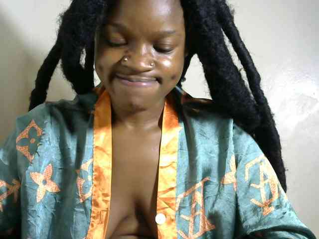 Browny-snacky webcam