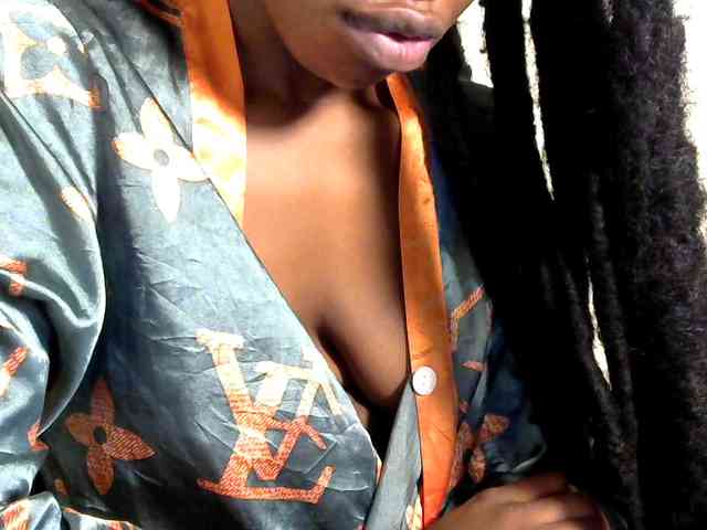 Browny-snacky webcam