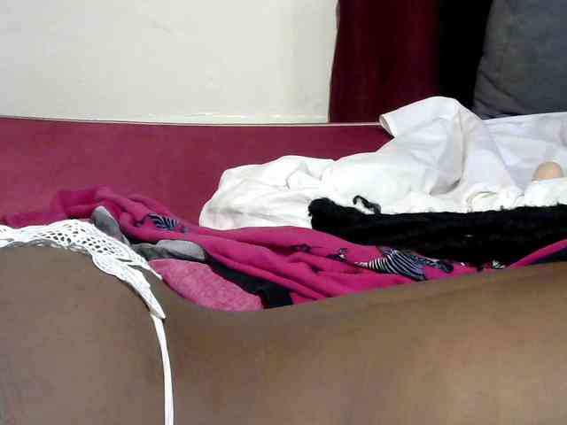 Browny-snacky webcam