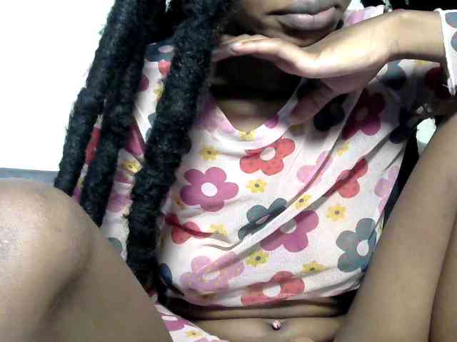 Browny-snacky webcam