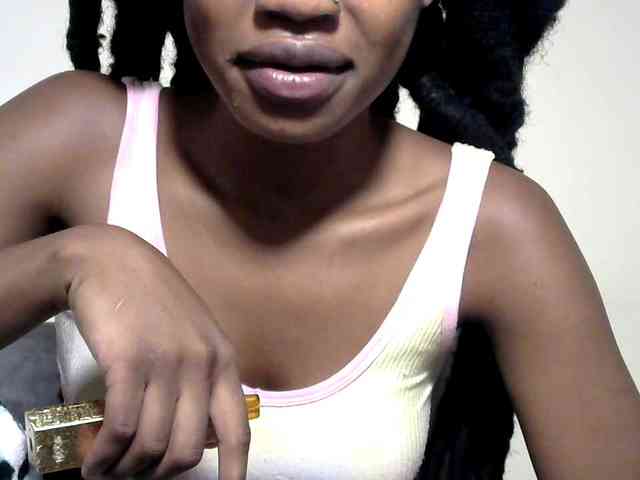 Browny-snacky webcam