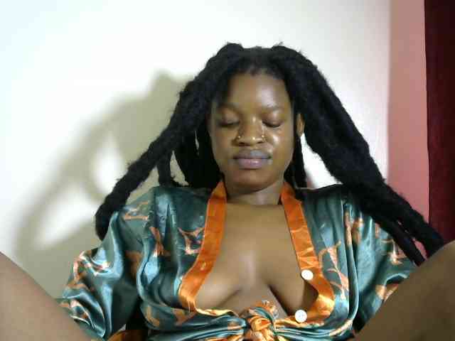 Browny-snacky webcam