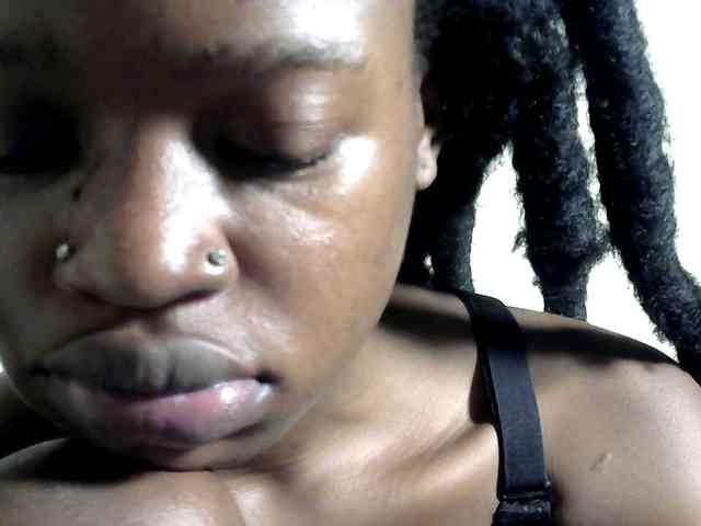 Browny-snacky webcam