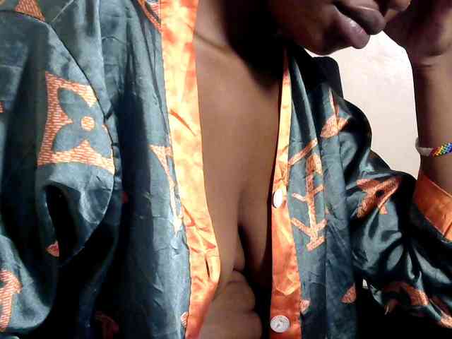 Browny-snacky webcam