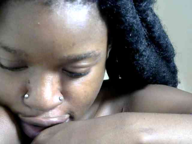 Browny-snacky webcam