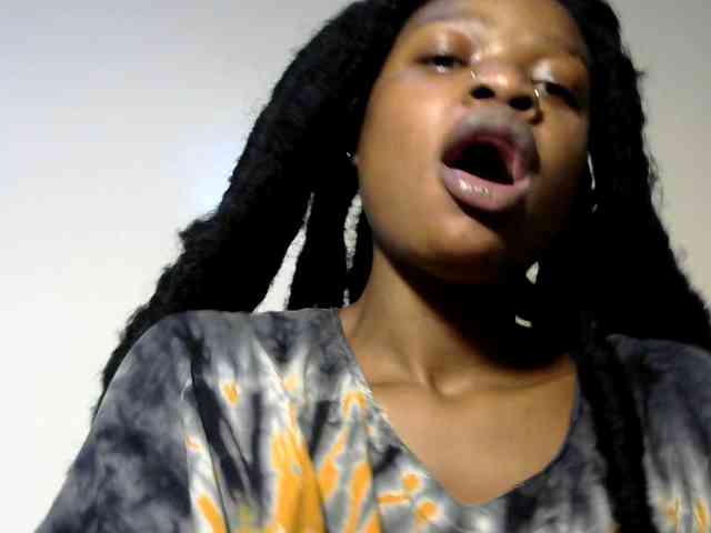 Browny-snacky webcam