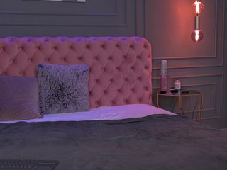 ScarletSnow Porn Show