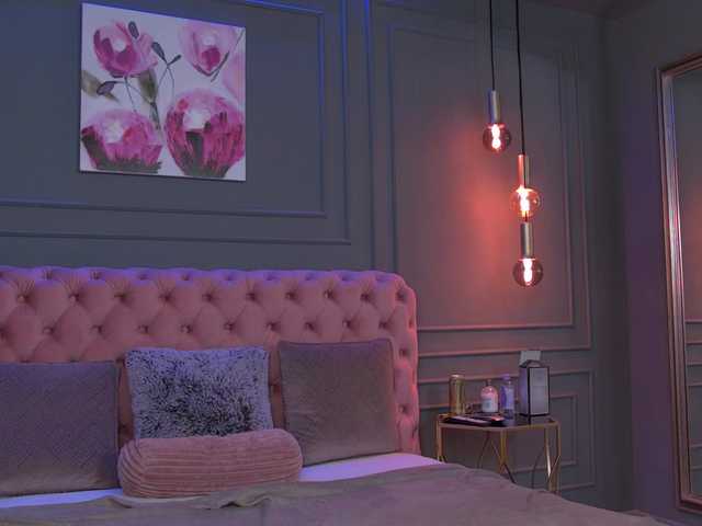 ScarletSnow's BongaCams show and profile