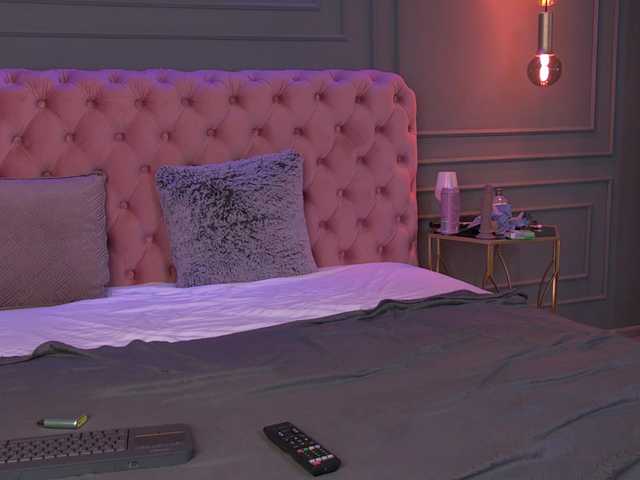 ScarletSnow's BongaCams show and profile