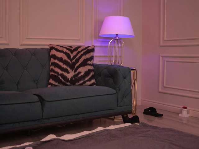 ScarletSnow's BongaCams show and profile