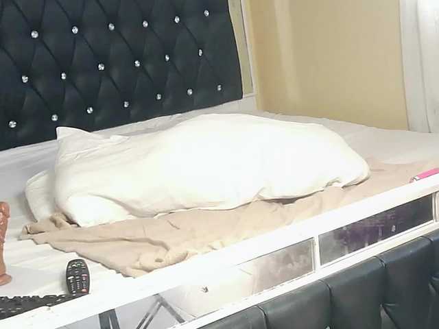 cutelyne's BongaCams show and profile