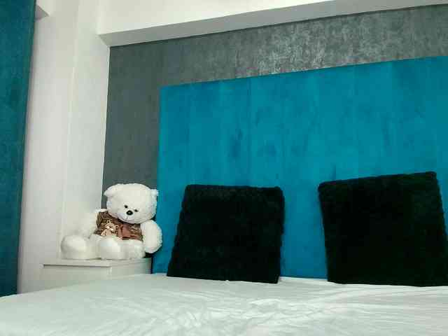 AnyaHappiness webcam