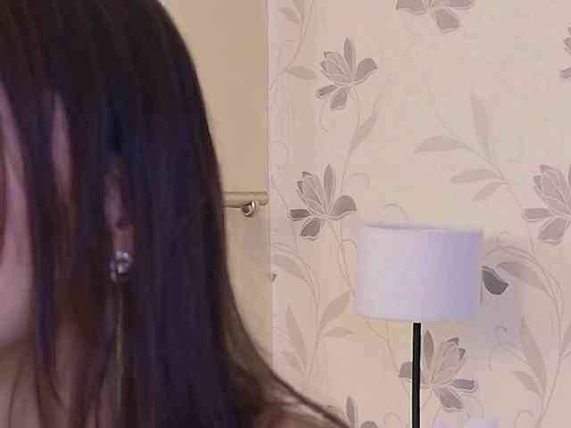 AnyaHappiness webcam