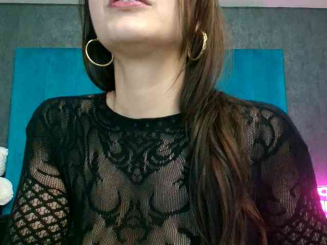 AnyaHappiness webcam