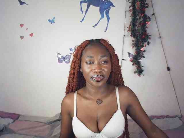 LeylieCandy webcam