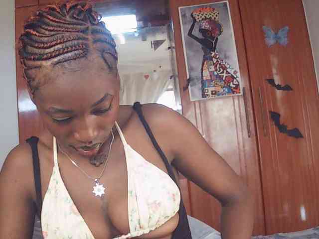 LeylieCandy LeylieCandy