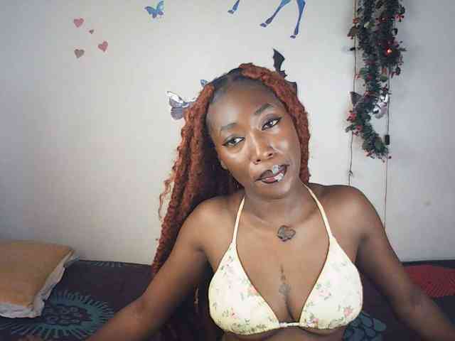 LeylieCandy webcam