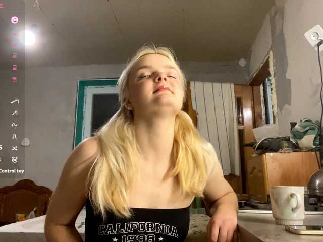 ConchitaLiberti's BongaCams show and profile