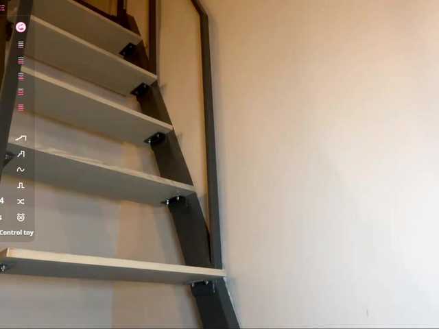 ConchitaLiberti's BongaCams show and profile