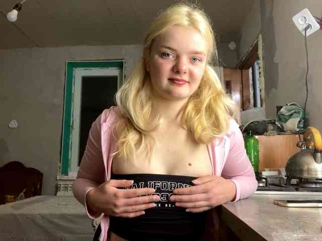 ConchitaLiberti webcam