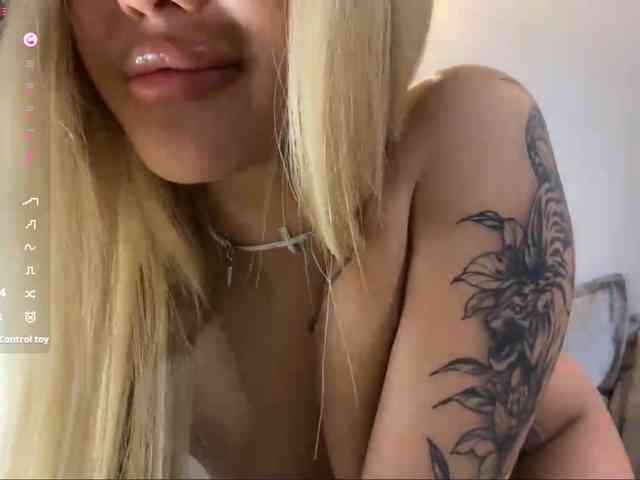 ConchitaLiberti webcam