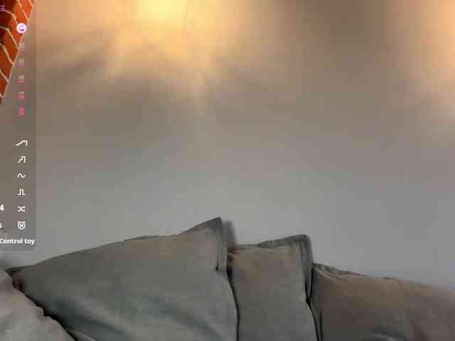 ConchitaLiberti webcam