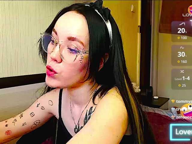 JennyRass's BongaCams show and profile