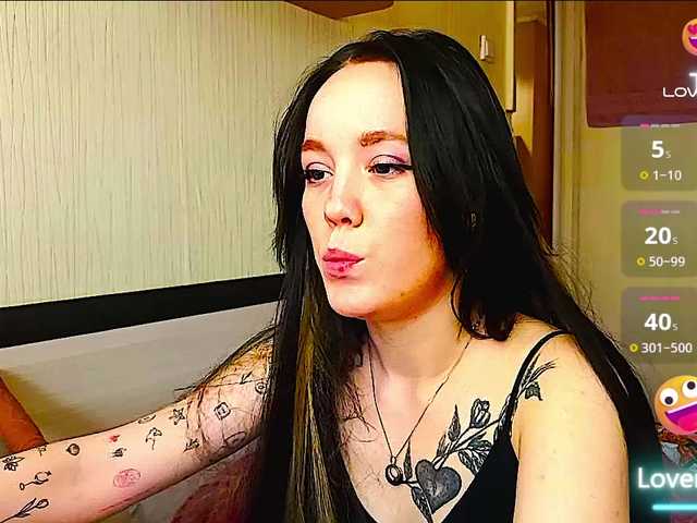 JennyRass's BongaCams show and profile