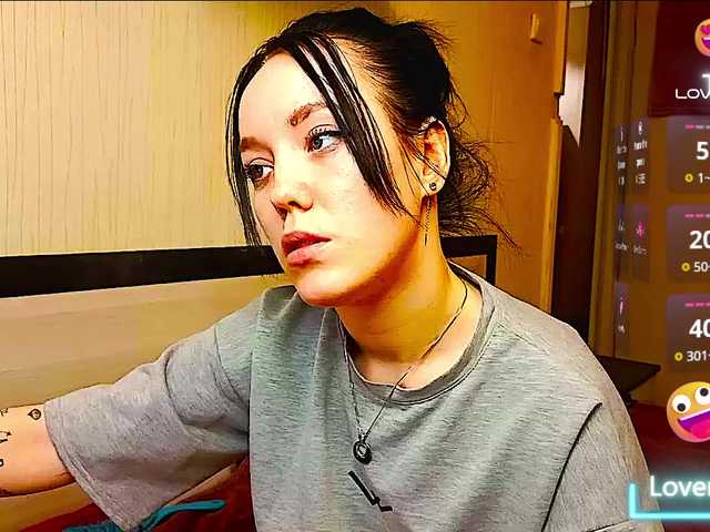 JennyRass's BongaCams show and profile