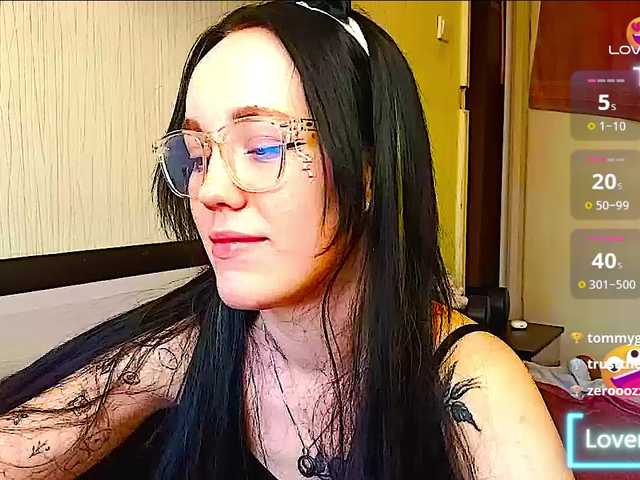 JennyRass's BongaCams show and profile