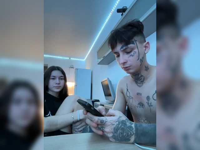 go to chat with THREESIXMAFIA