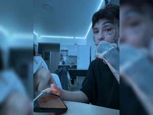 THREESIXMAFIA webcam