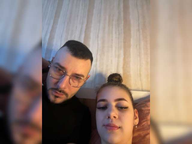 DS888 – webcam model profile photo