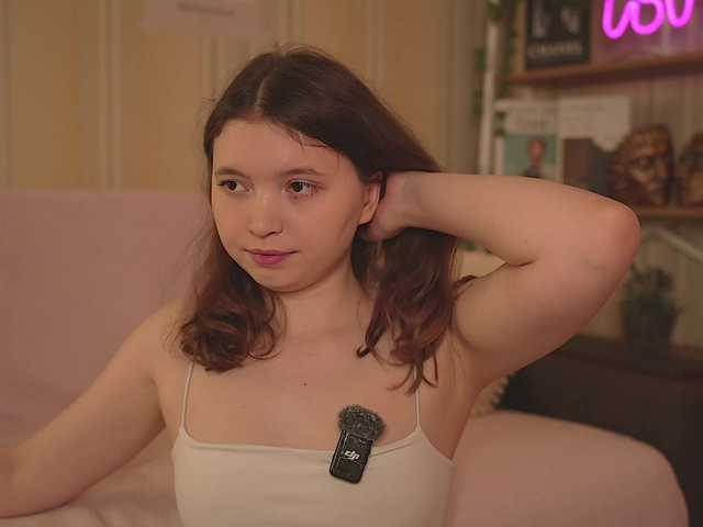 LilithVermillion's BongaCams show and profile