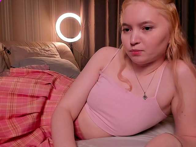 LilithVermillion's BongaCams show and profile