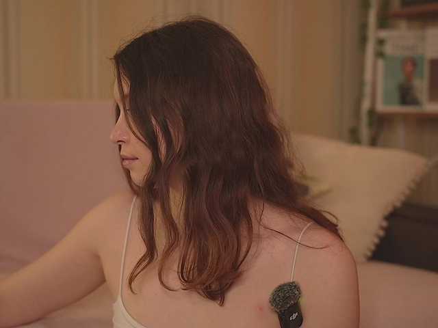 LilithVermillion's BongaCams show and profile