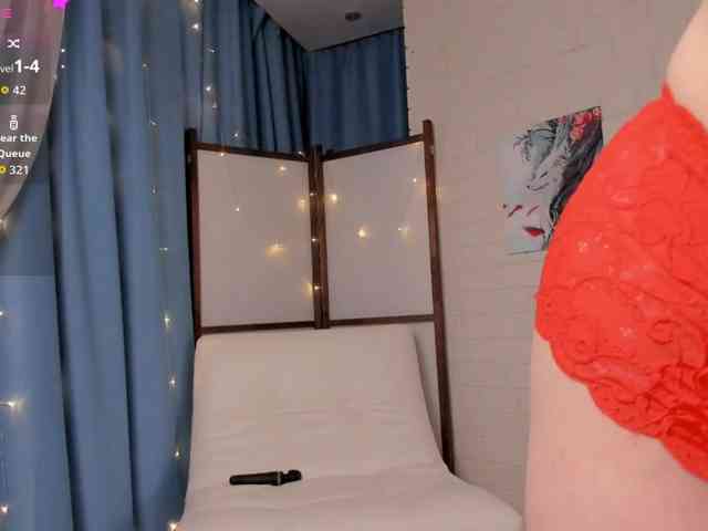 LilithVermillion webcam