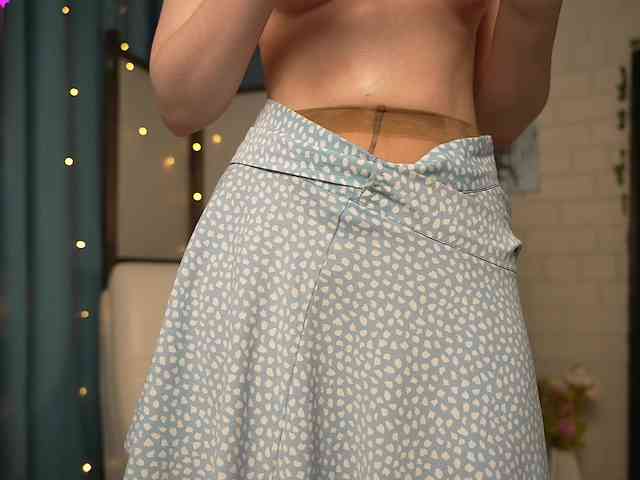 LilithVermillion webcam