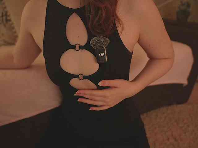 LilithVermillion webcam