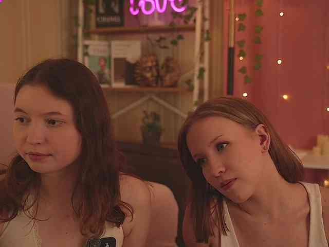 LilithVermillion webcam