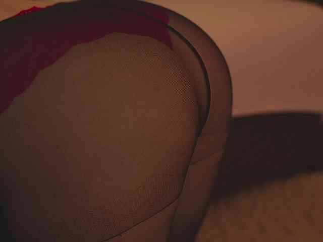 LilithVermillion webcam